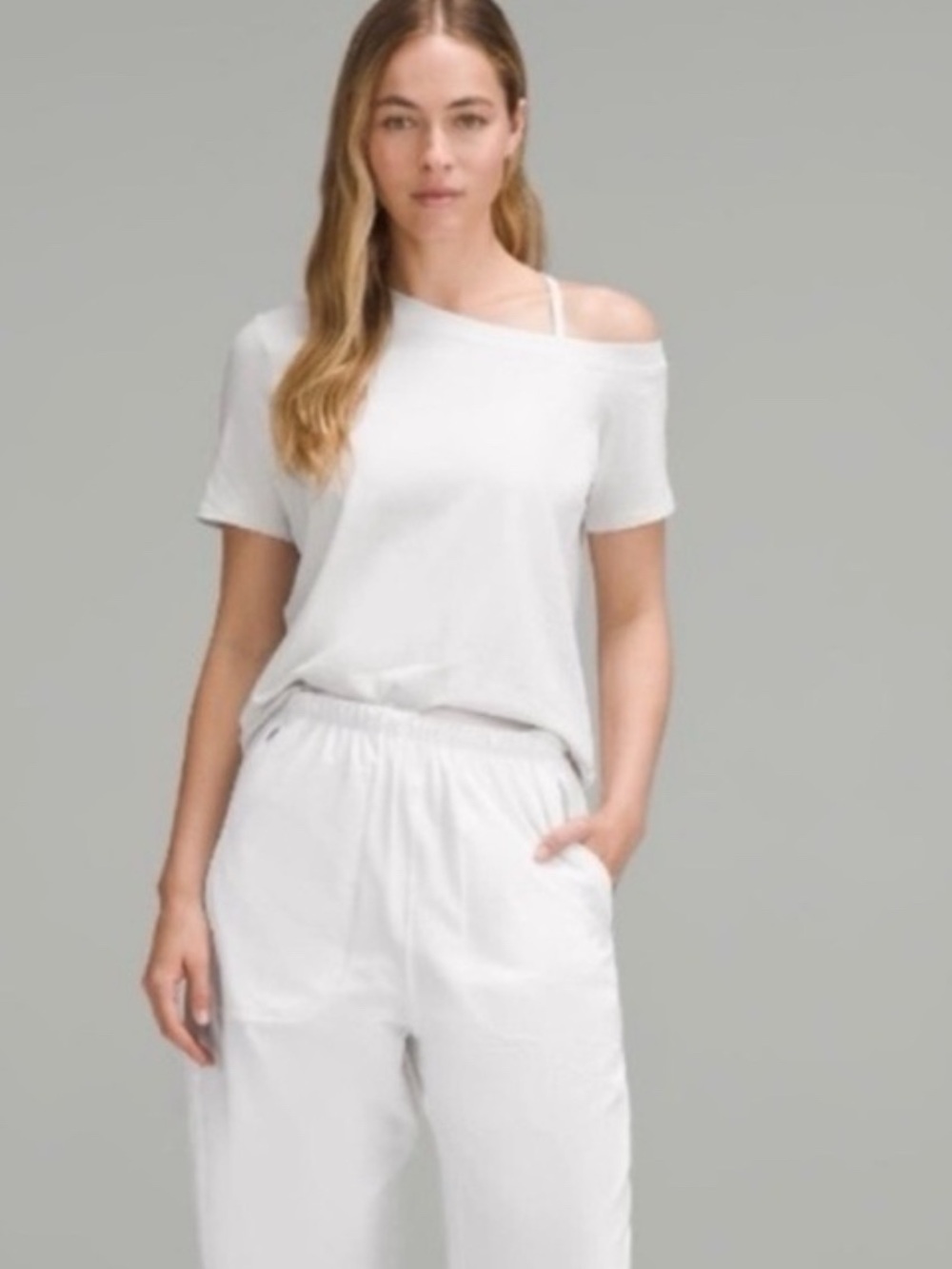 Lululemon Cotton off the shoulder T-Shirt Size XS. NWT.